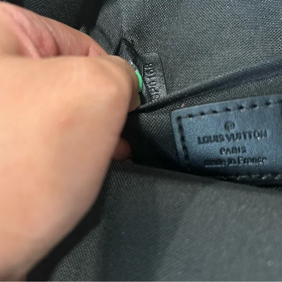 LOUIS VUITTON - Monogram Palm Springs PM - Picture 9 of 14